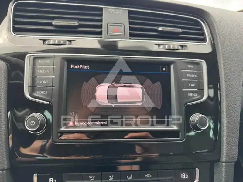 2016 Volkswagen GOLF