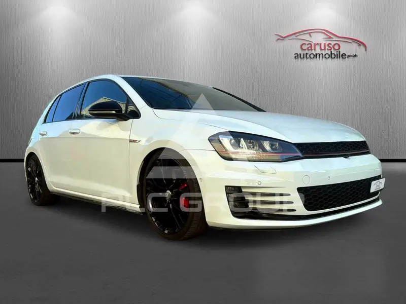 2016 Volkswagen GOLF