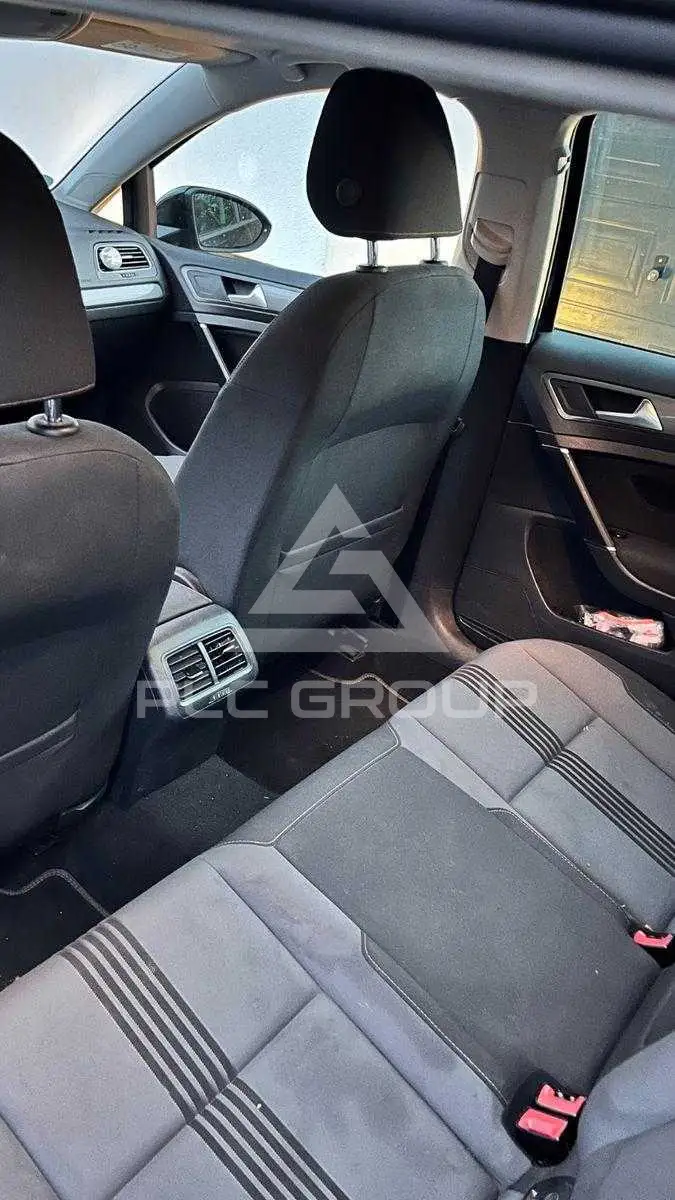 2016 Volkswagen GOLF