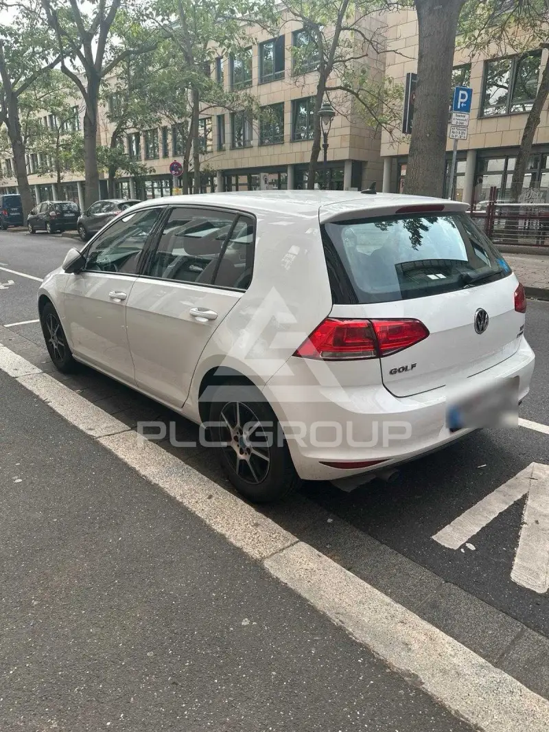 2016 Volkswagen GOLF