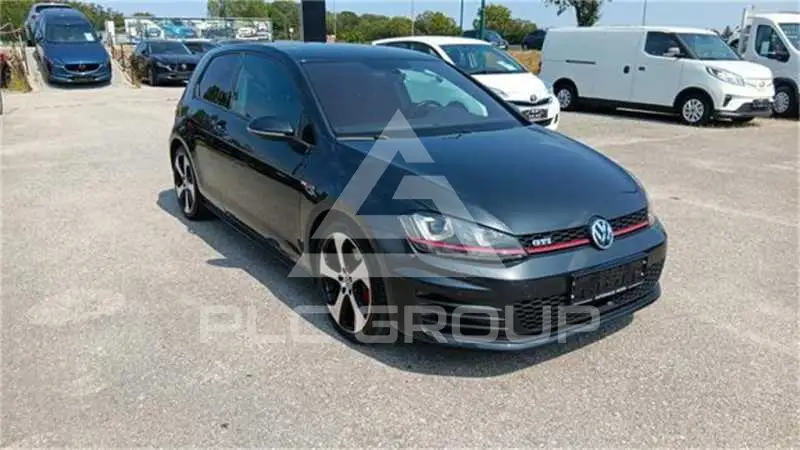 2016 Volkswagen GOLF