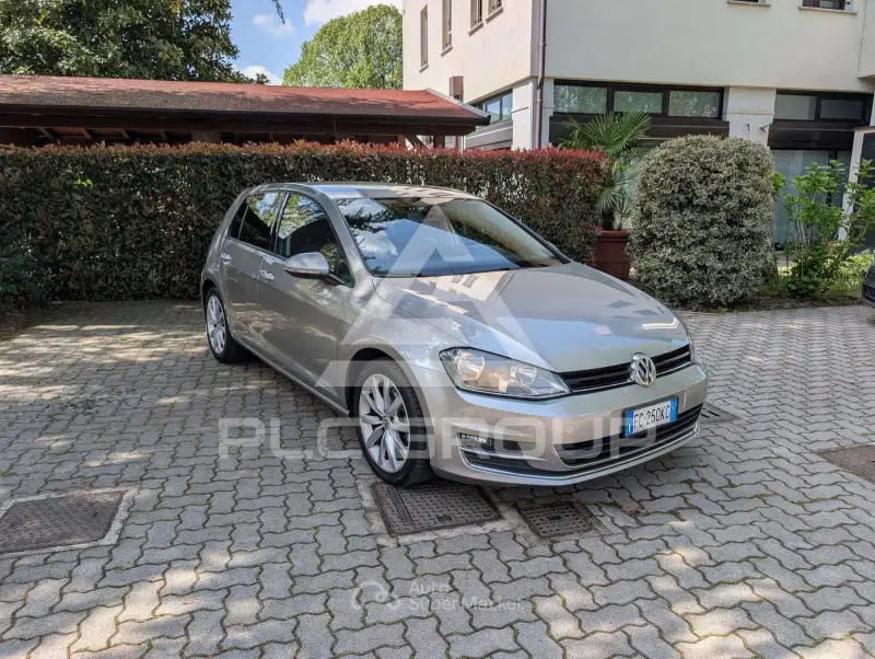 2016 Volkswagen GOLF