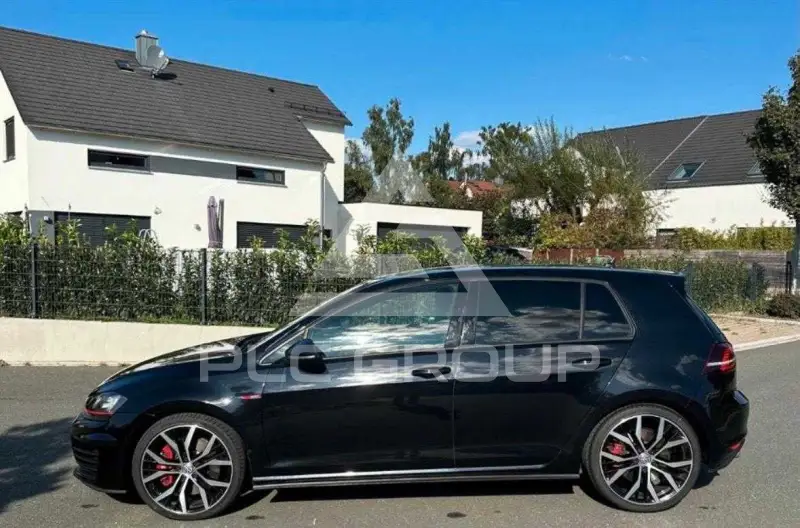 2016 Volkswagen GOLF