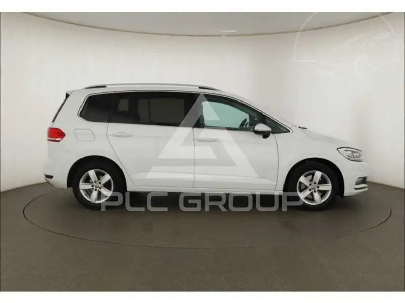 2016 Volkswagen Touran