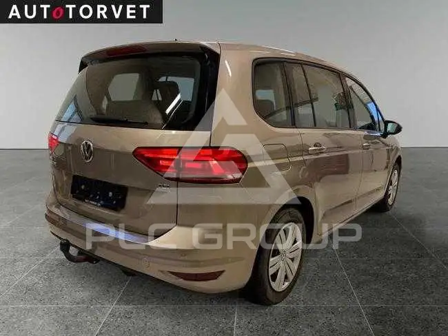 2016 Volkswagen Touran