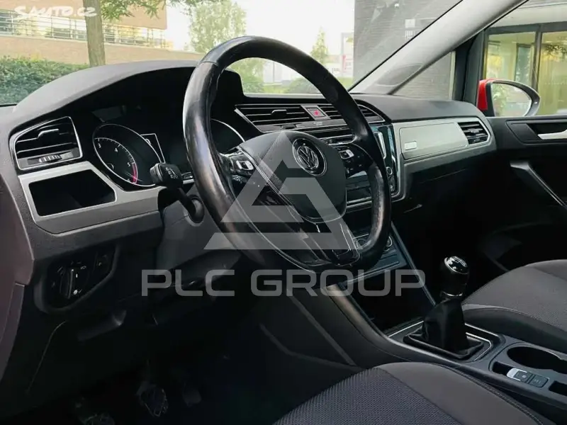 2016 Volkswagen Touran