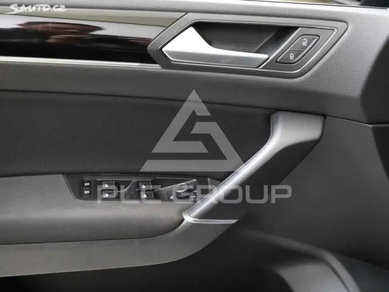 2016 Volkswagen Touran
