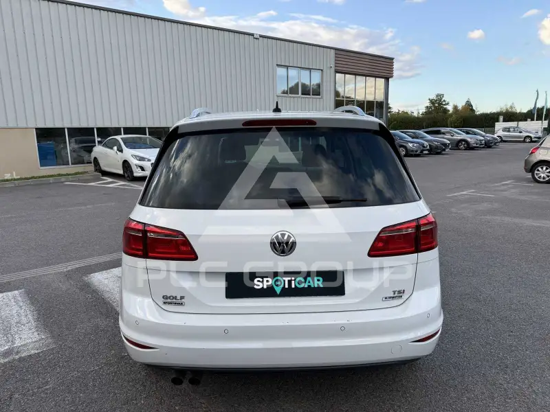 2016 Volkswagen GOLF