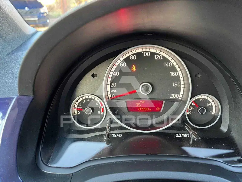 2016 Volkswagen Up