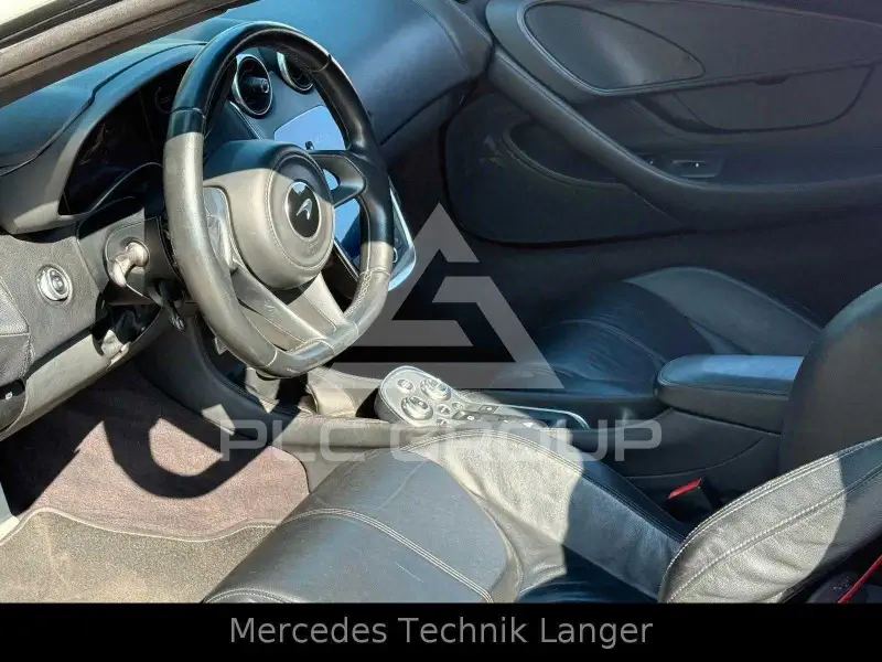 2016 McLaren 540C