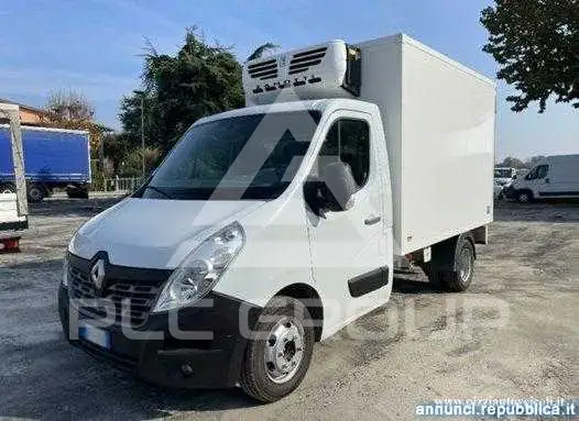 2016 Renault Master