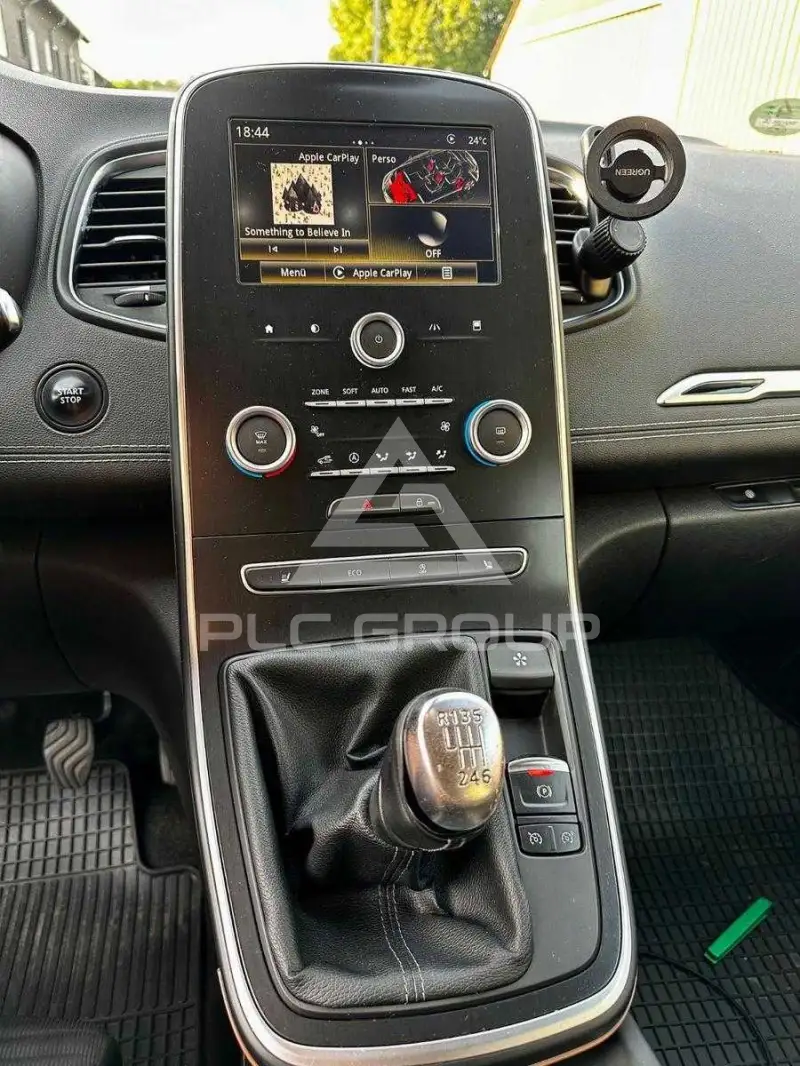 2016 Renault Scenic