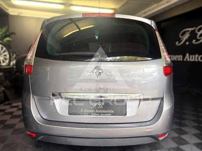 2016 Renault Scenic