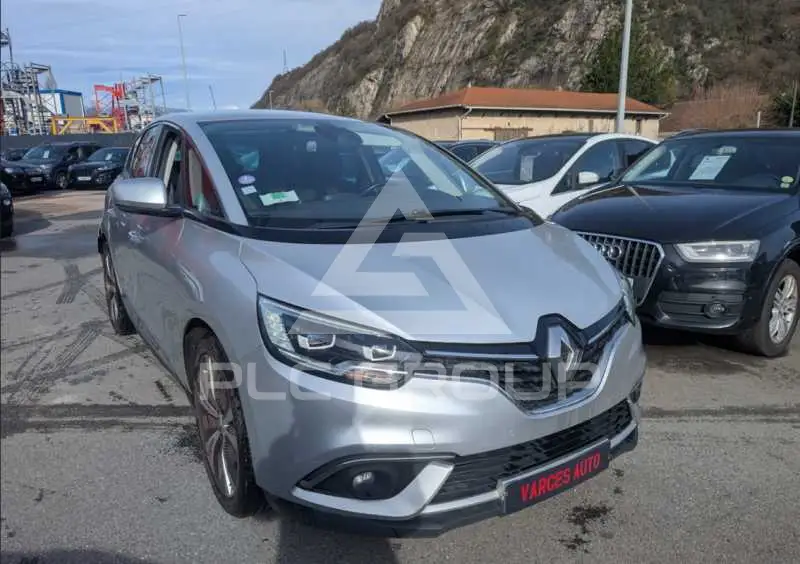 2016 Renault Scenic