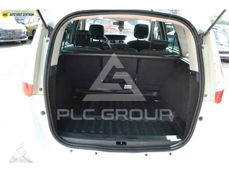 2016 Renault Grand Scenic