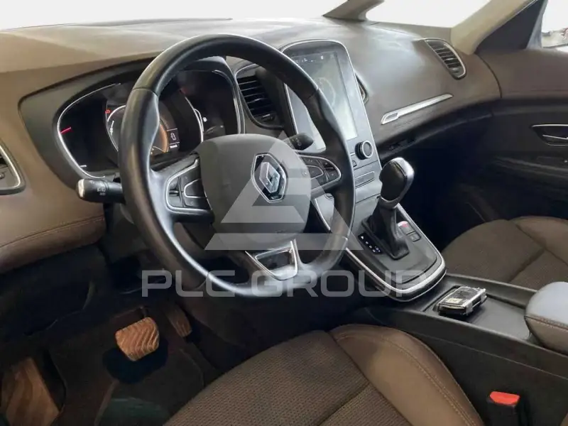 2016 Renault Grand Scenic