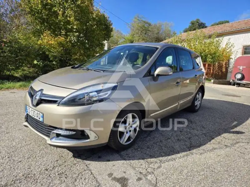 2016 Renault Grand Scenic