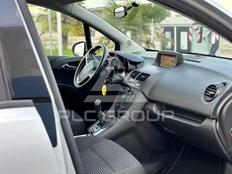 2016 Opel MERIVA