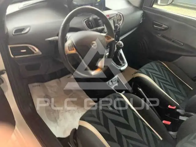 2016 Opel MERIVA