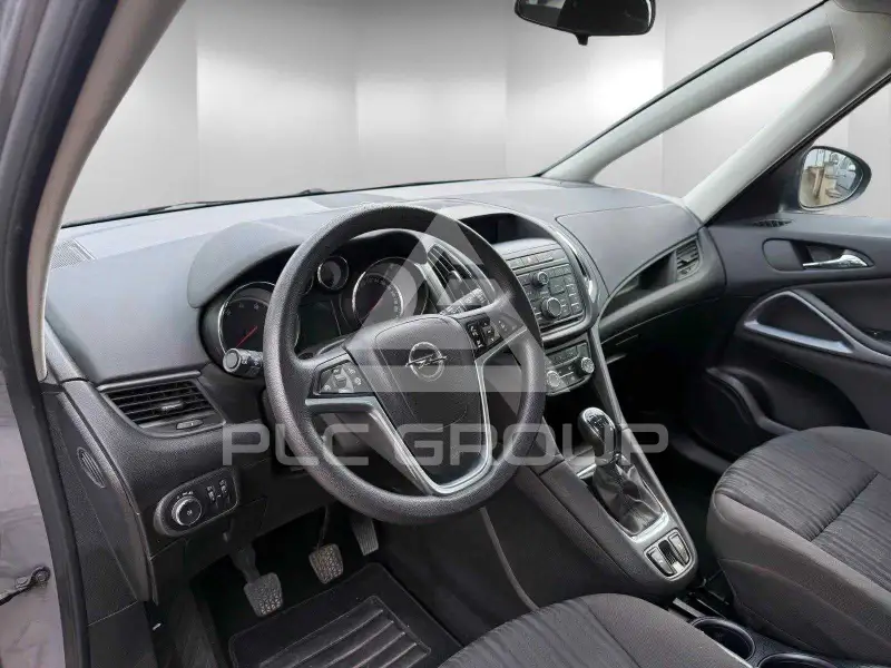 2016 Opel ZAFIRA
