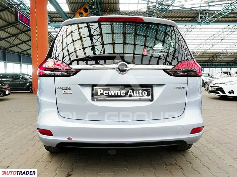 2016 Opel ZAFIRA
