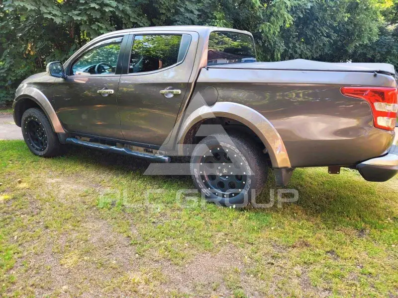 2017 Mitsubishi L200