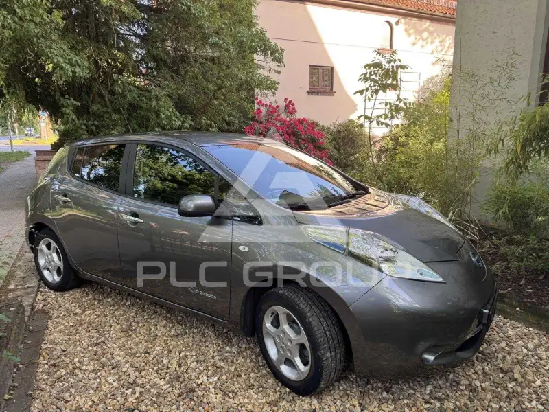 2017 Nissan LEAF
