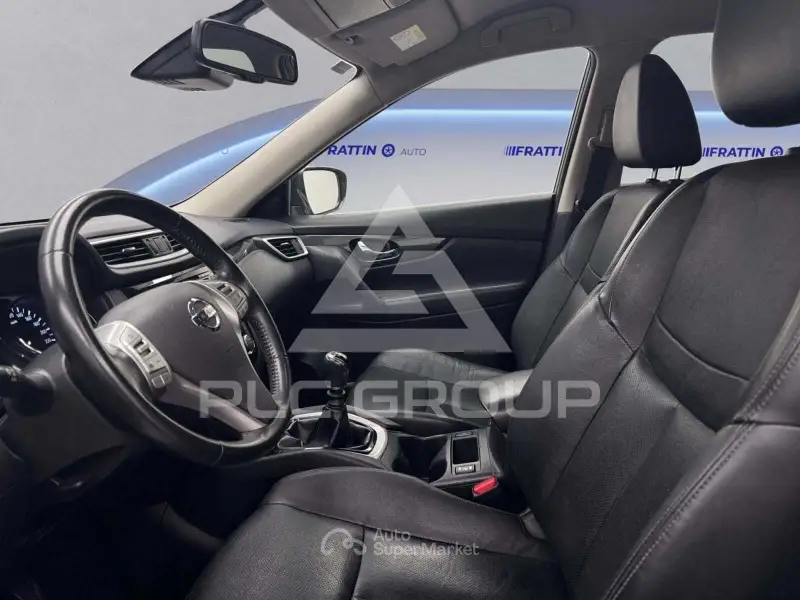 2017 Nissan X-TRAIL