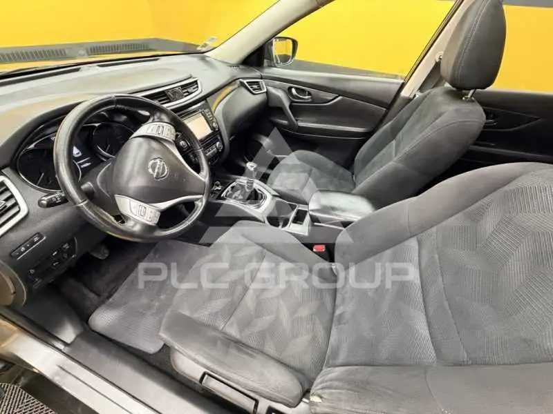 2017 Nissan X-TRAIL
