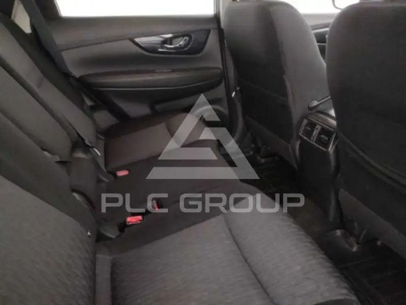 2017 Nissan X-TRAIL