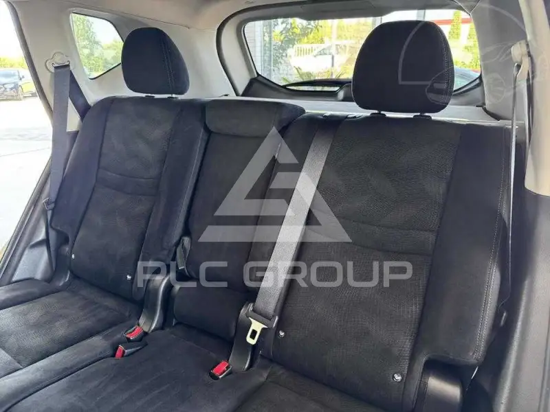2017 Nissan X-TRAIL