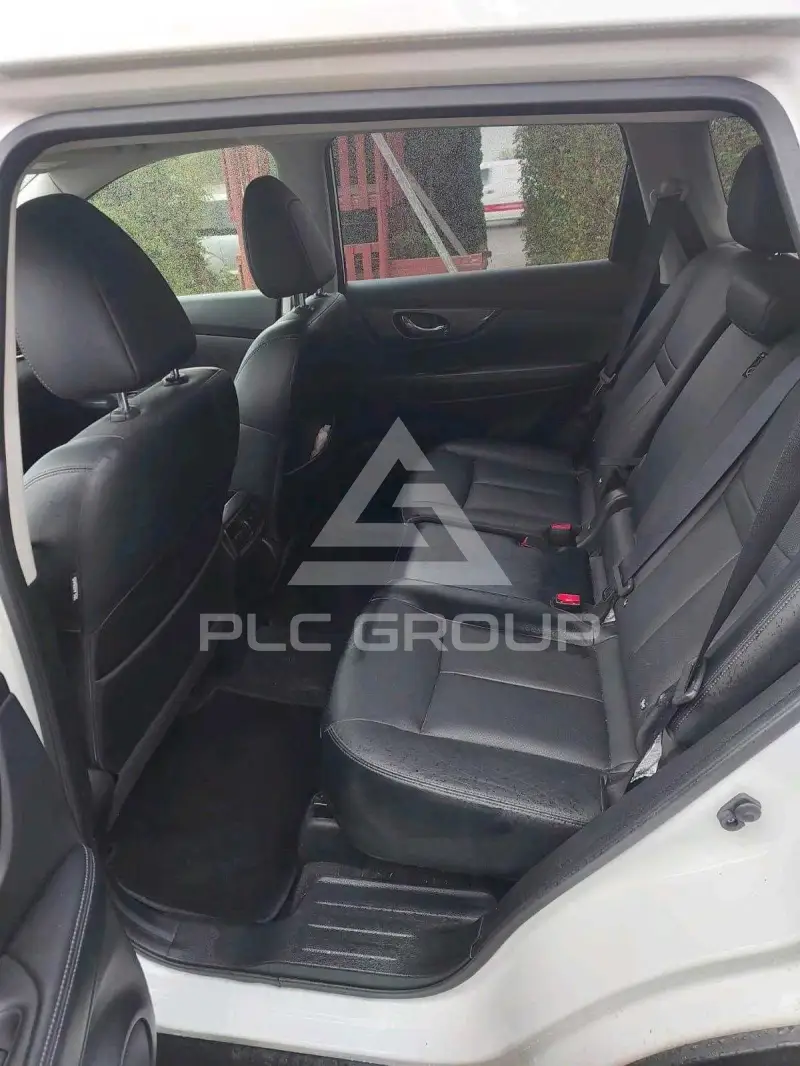 2017 Nissan X-TRAIL