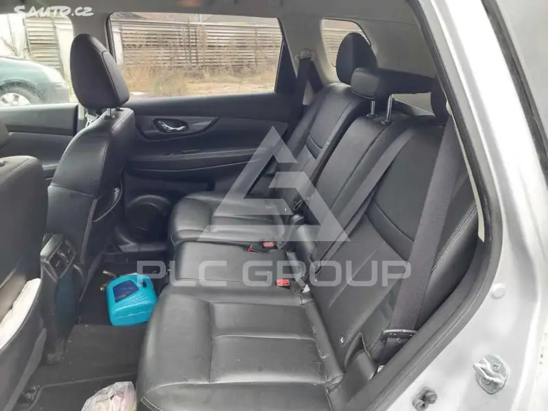 2017 Nissan X-TRAIL