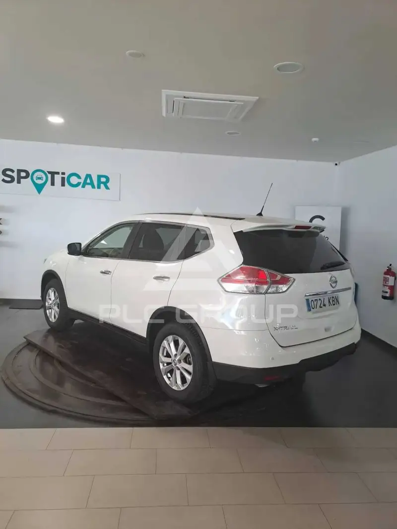 2017 Nissan X-TRAIL