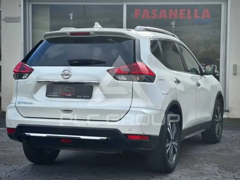 2017 Nissan X-TRAIL