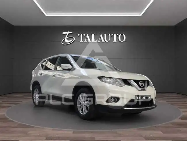 2017 Nissan X-TRAIL