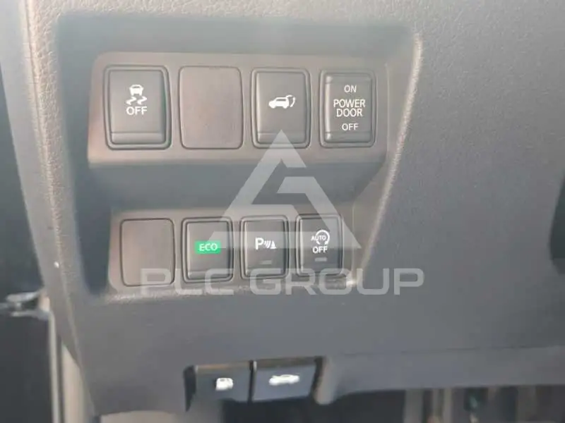 2017 Nissan X-TRAIL