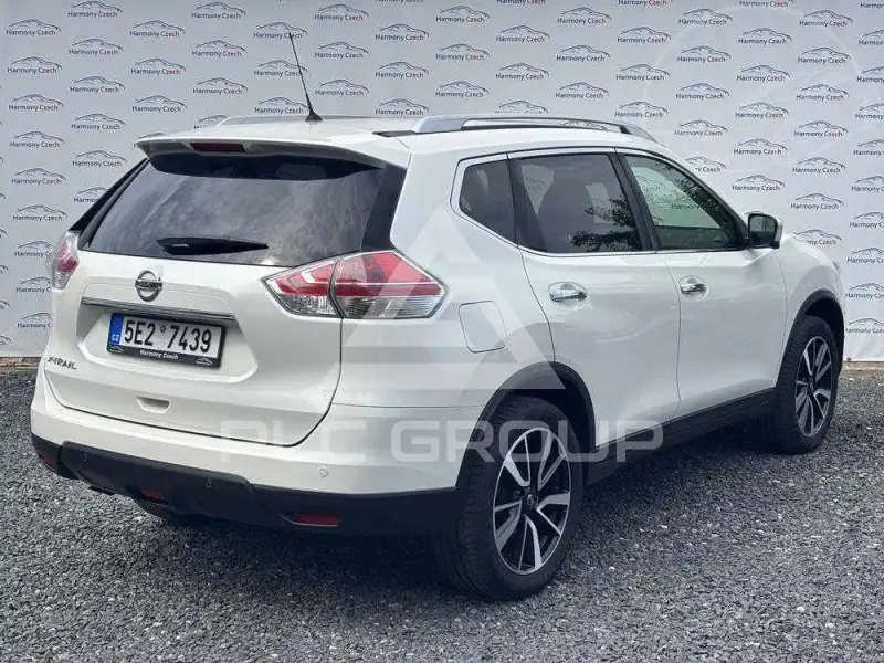 2017 Nissan X-TRAIL