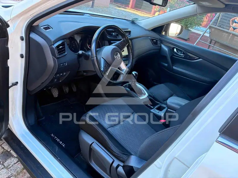 2017 Nissan X-TRAIL