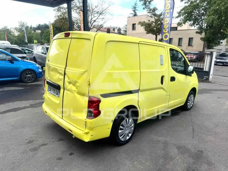 2017 Nissan NV