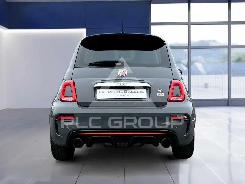 2017 Abarth 695