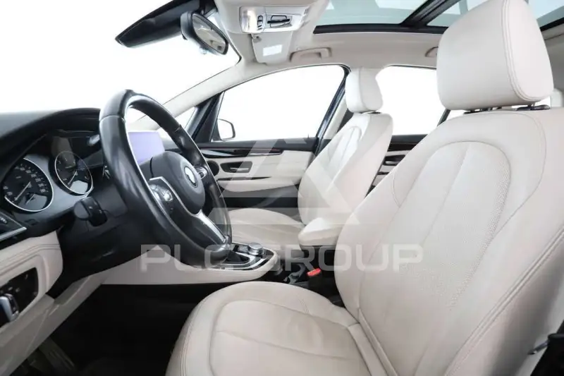 2017 BMW 218