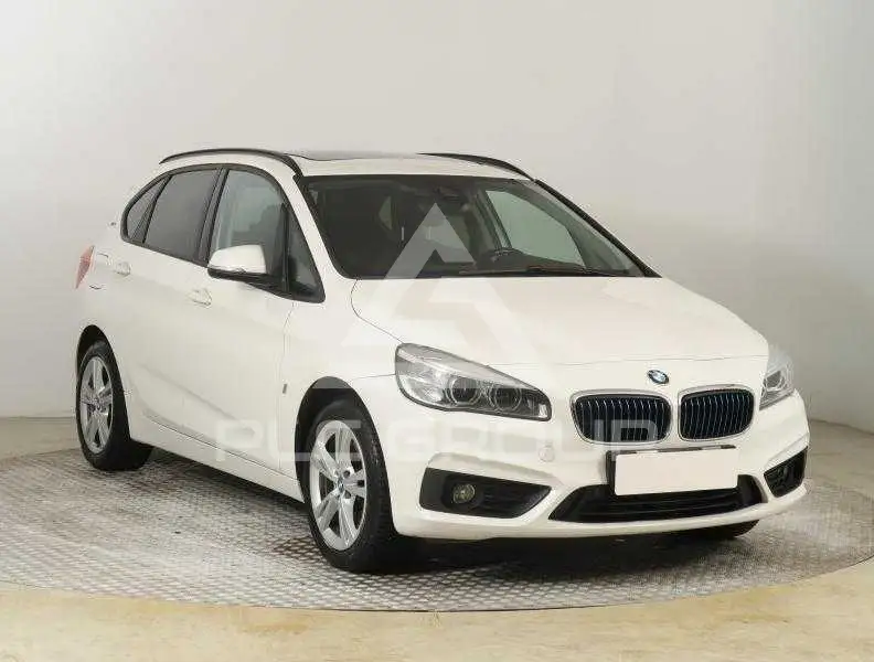 2017 BMW 218
