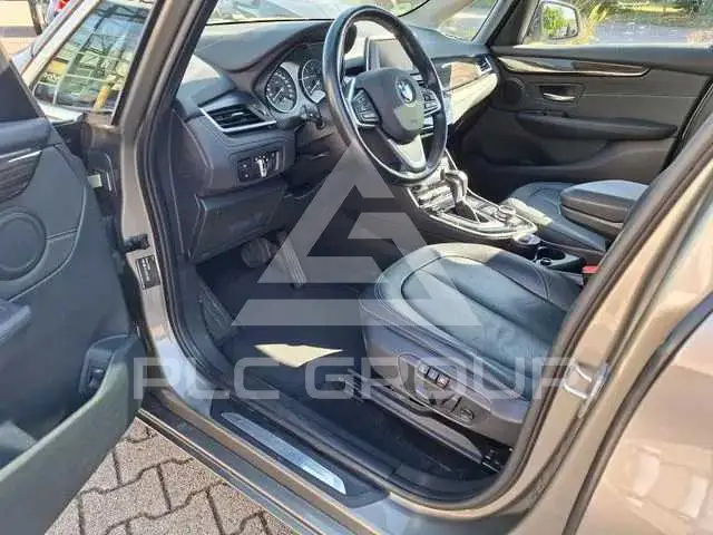 2017 BMW 218