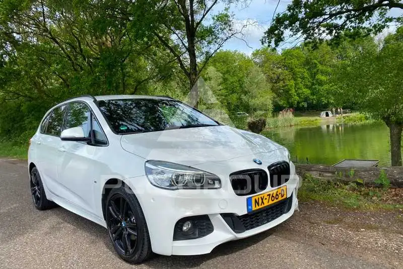 2017 BMW 218