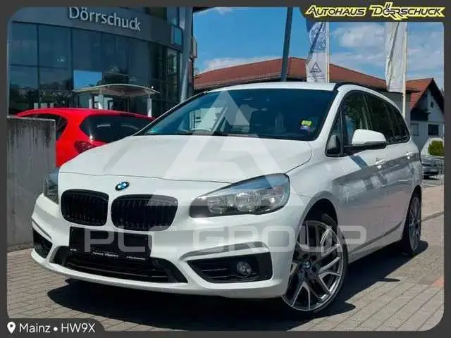 2017 BMW 218