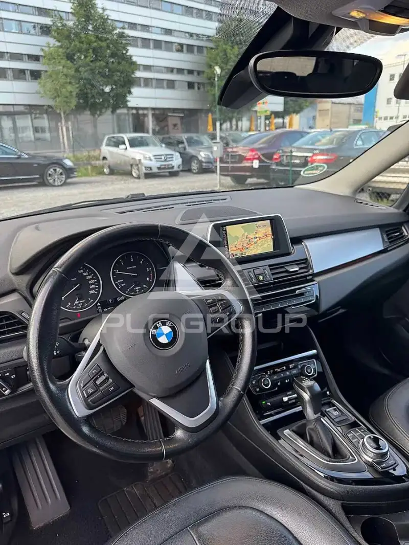 2017 BMW 218