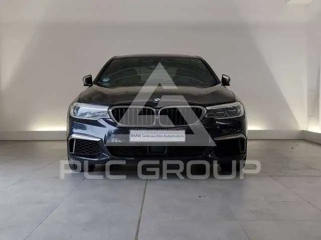 2017 BMW 523