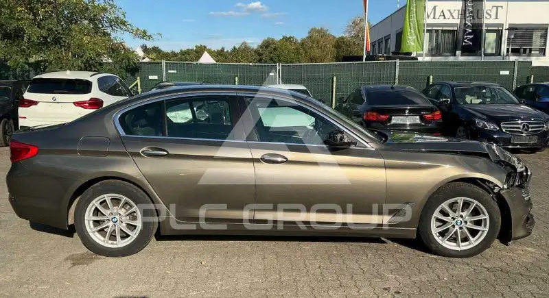 2017 BMW 523