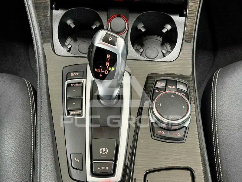 2017 BMW 523